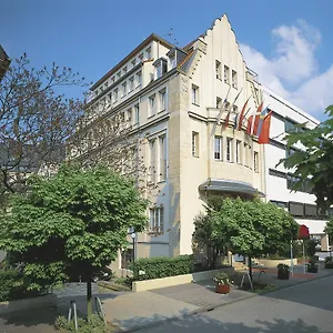 Viktoria 4*, Colonia Alemania