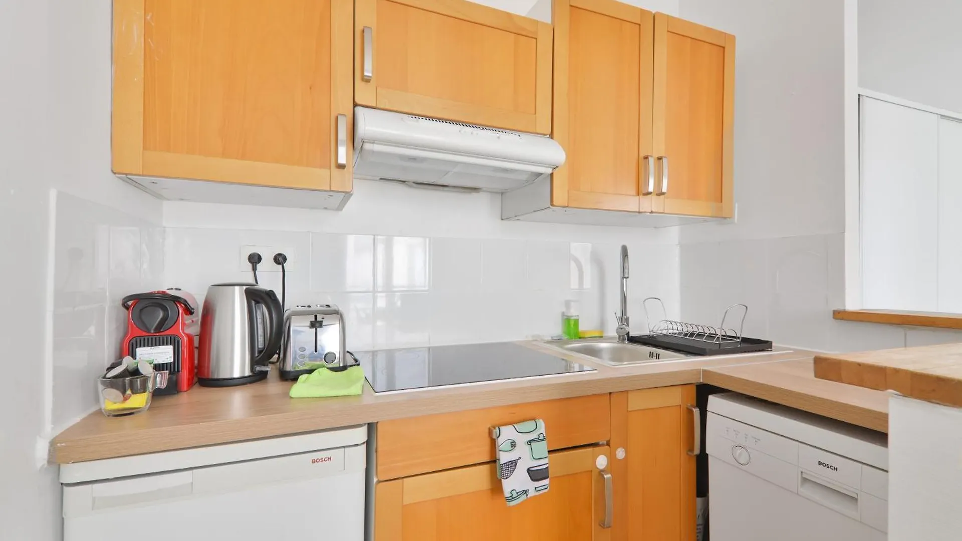Apartment Appartement Quartier Chatelet Les Halles 2 Free Netflix Paris France